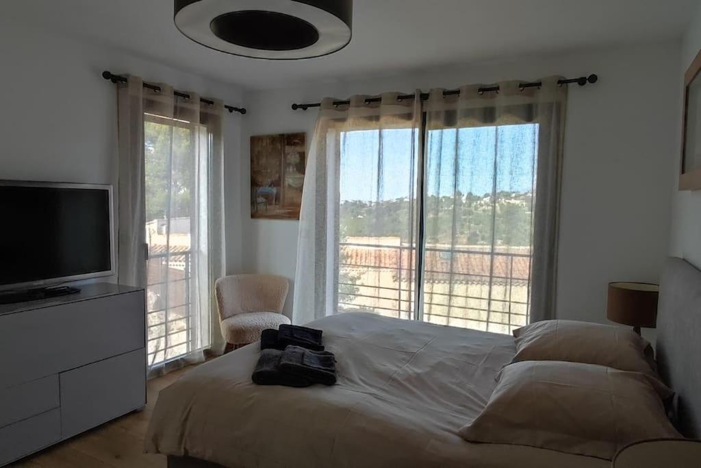 Moderne Piscine Jacuzzi Nizza